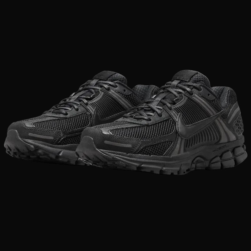 Nike Zoom Vomero 5 Triple Black
